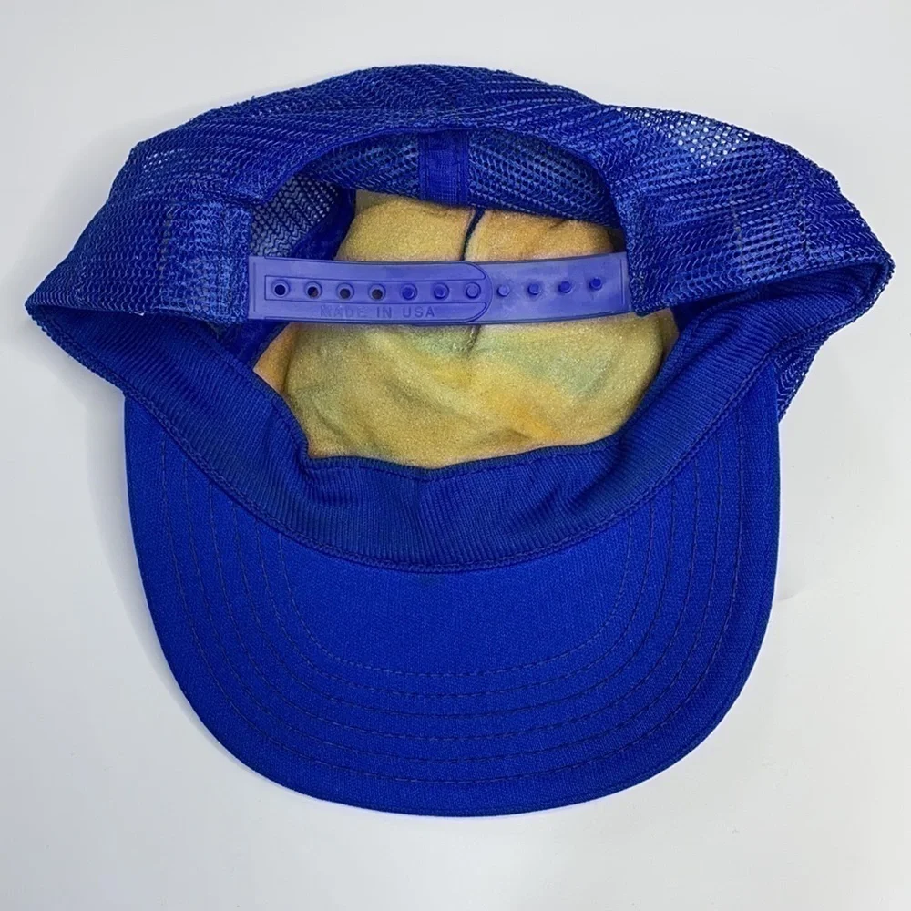 Badlands National Park Vintage Blue Trucker Hat